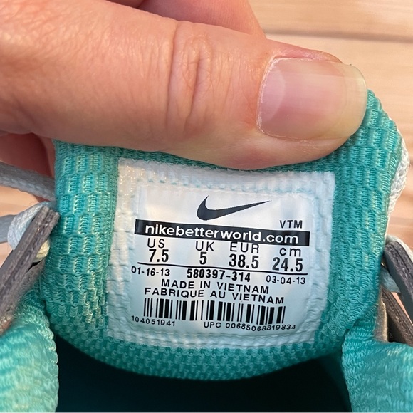 Nike Lunar Flash+ - Picture 16 of 16